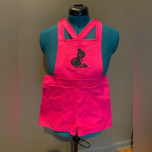 4 piece dance costume, pink and black with sequins - Picture 3 of 5